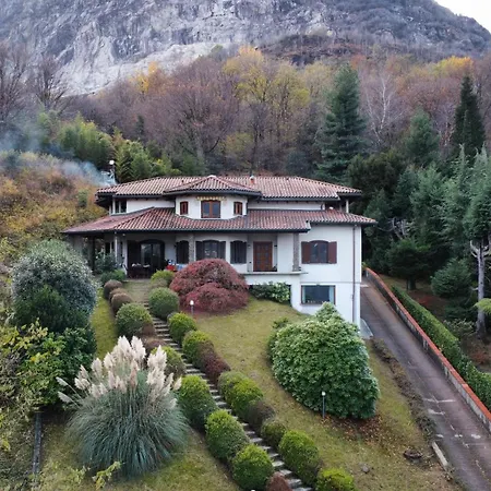 Isabel * Baveno