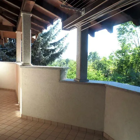 Isabel Apartment